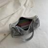 Bolsos para Mujer 2025 Nueva Textura de Alta Gama Versátil Color Puro Bolso Baguette de Axila Nicho Bolso de Hombro Bolso Baguette
