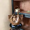 2026 Bolso Tote Nuevo Estilo Coreano Repujado para Mujer de Gran Capacidad Bolso de Hombro y Mano Retro Versátil para Viajes Cotidianos Bolsa tipo Cesta de Verduras