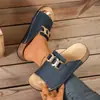 Pantuflas Gruesas Estilo Birkenstock de Talla Grande para Usar al Aire Libre, Novedad Verano 2025 Moda Coreana Doble Hebilla Planas Tacones Altos