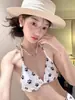 Versión Coreana Chica Linda Foto Fresca Bikini Conjunto de Dos Piezas para Mujeres Juguetona Dulce Picante Ultra-Tierno Pecho Pequeño