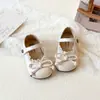 Zapatos Pequeños de Cuero de Moda para Niñas, Nuevos Zapatos de Princesa de Suela Suave para Primavera y Otoño, Zapatos Tipo Mocasín Estilo Coreano para Niños, Zapatos Planos para Bebés Niñas