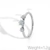 Anillo liso de acero de titanio con tres diamantes moda Joker japonés y coreano para mujer anillo único que no se decolora outlet de fábrica