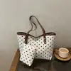 Bolso tote de moda con lunares para mujer, nueva colección otoño 2026, bolso de hombro dulce y elegante, gran capacidad, adecuado para el uso diario, se puede llevar debajo del brazo o como bolso de mano