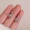 Brincos de Laço Super Brilhantes e Requintados para Mulheres, Luxo Leve, High-End, Brincos Elegantes, Brincos de Nicho e Únicos, Brincos de Orelha, Acessórios de Orelha, Fechos de Orelha