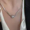 Collar de Encaje con Colgante de Buena Suerte Estilo Vintage Desgastado para Mujer, Nuevo Diseño de Nicho, Moderno, Único, Versátil, Joyería de Clavícula de Moda