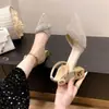 Sandalias de Tacón Grueso con Pedrería y Punta Cerrada para Mujer, Estilo Veraniego con Tira Única, Tacones Altos Elegantes, Punta Fina, Diseño Hueco, Modelo Nuevo 2026