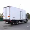 Caminhão refrigerado adaptado para latas, transporte de alimentos a vácuo, veículo especial para conservação em temperatura ambiente