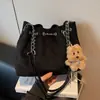 Bolsa de Corrente Acolchoada Transfronteiriça para Mulheres, Grande Capacidade, Nova Bolsa de Ombro Plissada Retro Fosca Outono/Inverno, Bolsa Saco