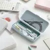 Caja de Papelería Multifuncional Simple, Estuche de Plástico Macarrón, Caja de Almacenamiento con Tapa abatible, Caja para Bolígrafos, Caja de Regalo, Pequeño Regalo de Negocios