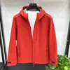 Chaqueta Soft Shell Exterior a Prueba de Agua, Viento y Polvo para Hombres y Mujeres, Chaqueta Gruesa y Cálida de Moda con Capucha para Hombre para Otoño e Invierno
