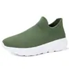 Zapatos de hombre, zapatillas casuales de primavera y verano con tejido volador, zapatos de tela antigua de Beijing para hombre, zapatos de hombre, zapatos sin cordones para hombre