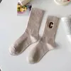 Calcetines de punto con letra C a media pantorrilla para mujer Otoño/Invierno Calcetines deportivos para hombre Estilo Pareja Ins Tendencia Alta Elasticidad Calcetines Largos de Algodón