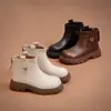 Botas Martin Novas 2026 para Meninas Mais Velhas, Sola Macia e Superfície Macia, Botas Versáteis de Cano Curto Estilo Coreano com Zíper Lateral