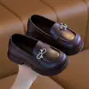 Sapatos baixos femininos, sapatinhos infantis, sapatos macios para apresentação escolar, sapatos baixos estilo britânico, sapatos sociais infantis, sapatos de couro femininos