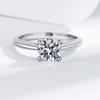 Anillo de diamantes de imitación de cuatro garras clásico, venta directa rápida de Japón y Corea del Sur, anillo de diamantes de imitación de temperamento femenino, red roja de una generación de cabello