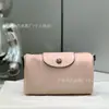 Bolsa de Almohada Cilíndrica 2025 con Incrustaciones de Dragón de Alta Calidad Nueva Moda Mini Bolso de Hombro Nicho para Viajes Diarios Bolso de Cuero para Mujer