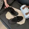 Zapatillas de cuña versátiles retro 2026 Verano Nuevas Chanclas de plataforma para mujer Sandalias de dedo casuales para exteriores