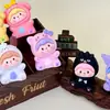Acabamento Fosco Segunda Geração Figura de Cabeça Inclinada Barraca de Rua Pequenos Artigos Celebridade da Internet Fofo DIY Acessórios de Resina Decoração de Carro Estilo Ins