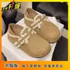 Sapatos Femininos Confortáveis e Modernos Baotou 2025 Outono e Inverno Novo Estilo Casual Retrô Sapatos Birkenstock para Roupas Femininas de Exterior