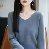 Suéter de base feminino de gola V, estilo coreano, caimento solto, peça única sem costura, para atacado transfronteiriço, versátil e quente, de manga longa