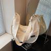 Bolso Grande de Capacidad Transfronterizo para Mujer Modelo Nuevo 2026 Bolsa Deportiva Tipo Bollo Moda Casual Versátil para el Trabajo Bolso de Hombro Cruzado