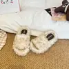 Lindas zapatillas blancas y peludas para mujer, nuevo estilo otoño e invierno 2026, súper modernas y de alta gama, para interiores y exteriores, zapatillas de algodón de una sola tira