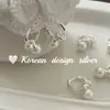 Estilo Ins Coreano Popular Barraca Mesmo Estilo Joia Prata Esterlina S925 Brincos Torcidos Envoltos em Pérola com Elegante Elegante