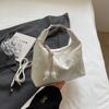 Bordado Estilo Chinês Nova Bolsa Estilo Chinês para Mulheres 2024 Novo Padrão Bolsa Transversal de Nicho Bolsa de Mão Bolsa Dumpling de Mão