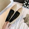 Sapatos Rasos Slip-On Modernos e Versáteis para Combinar com Saias, Sapatos Individuais Elegantes com um Estilo Gentil de Conto de Fadas, Novo Modelo para Verão e Outono de 2025