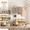 Cabideiro de chão, cabide simples para quartos, adequado para apartamentos alugados e dormitórios, rack de armazenamento e secagem móvel