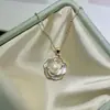 Set de Perlas de Agua Dulce Naturales para Mujer Relleno de Oro de 18 Quilates Estilo Pequeño Fragante Pendientes Colgante de Camelia Esmalte Goteante Venta al por Mayor