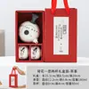 Actividades de apertura con pequeños regalos ambiente práctico acompañante de exposición regalo de empresa reunión anual traje de juego de té copo de nieve