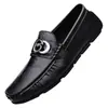 Zapatos de hombre de cuero genuino transmisión en vivo nuevo estilo 2026 zapatos de vestir británicos suela suave transpirable zapatos casuales slip-on zapatos para conducir mocasines