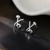 Brincos Geométricos em Forma de Cruz Cravejados de Diamantes para Mulheres, Brincos de Design Exclusivo com Linhas Simples, Acessórios de Orelha Minimalistas Únicos e Estilosos