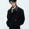 Jaqueta retrô americana 2026 de comprimento curto para primavera/outono com cores contrastantes, design novo, estilo nicho, gola lapela, workwear, peça de outer wear legal e estilosa
