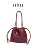 B bolsa de palha tecida artesanal de alta qualidade, nova, moda europeia e americana, bolsa nuvem, ombro único, transversal, bolsa bolinho, bolsa quadrada pequena de mão
