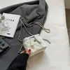 Mini Bolso Texturizado para Mujer 2026 Nuevo Estilo Primavera/Verano Bolso de Hombro Cruzado Inspirado en Chanel Bolso Trendy Versátil Acolchado con Cadena