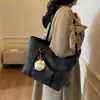 Nova Bolsa Tote de Grande Capacidade para o Outono/Inverno de 2025 para Mulheres, Bolsa de Ombro/Axila Popular de Alto Padrão, Bolsa de Mão Casual