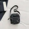 Bolso de mezclilla para mujer, nueva moda primavera 2026, nicho elegante, bolso de hombro cruzado, bolso de teléfono móvil de alta estética moderno