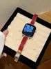 Pulseira de Metal Curva com Padrão Lichia e Couro Oleado Adequada para Apple Watch