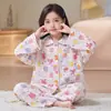 Los pijamas populares de este año para niñas son de algodón nube para primavera y otoño, de manga larga, dos piezas, para casa, para niñas pequeñas.