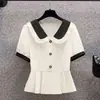 Camisa de Manga Curta com Gola Peter Pan para Mulheres, Novo Estilo Verão 2026, Cintura Marcada, Blusa Estilosa e Bonita que Cobre a Barriga, Top Único