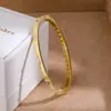 Pulsera con Patrón de Flor Dibujada con Hilo Xiaohongshu para Mujer Plata de Ley S925 Chapada en Oro Artesanía Italiana Lujo Ligero Incrustada con Circonita Venta Caliente en Transmisión en Vivo