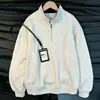 Sudadera de estilo coreano, corte limpio, con media cremallera y cuello alto para hombre, otoño, gris cáñamo con cuello de contraste, top pullover casual holgado deconstruido