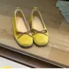 Primer Encuentro con los Zapatos Franceses Retro de Lazo, Nuevo Estilo de Primavera Zapatos Cuadrados de Tacón Medio para Mujer