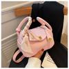 Bolso de Diseño Nicho de Alta Gama Transfronterizo Bolso Cruzado Bolso de Mano Pequeño con Textura para Mujer Nuevo Popular Versátil 2025
