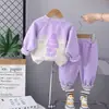 Novo Conjunto de Duas Peças Casual Tie-Dye de Algodão com Gola Redonda e Urso Feliz para Meninos e Meninas, Calça Estampada da Moda para Lote Caseiro
