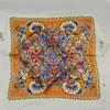 Pañuelo cuadrado estampado de leopardo bufanda coreana femenina de seda versátil pañuelo para el pelo bufanda retro flor de anacardo pañuelo cuadrado pequeño venta al por mayor