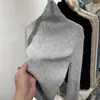 Suéter de capa base de cuello alto otoño e invierno nuevo estilo top de cuello de pelo jersey de manga larga tejido elegante ajuste ceñido tejido de punto blanco