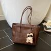 Bolsa de Axila Retrô de Grande Capacidade para Commuter Outono Transfronteiriça para Mulheres 2025 Nova Bolsa Tote Simples Bolsa de Ombro Versátil
